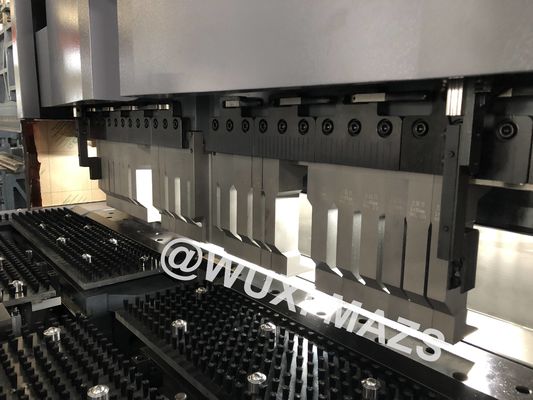 27000KG CNC Press Machine Computerized Sheet Metal Brake 140 X 190MM
