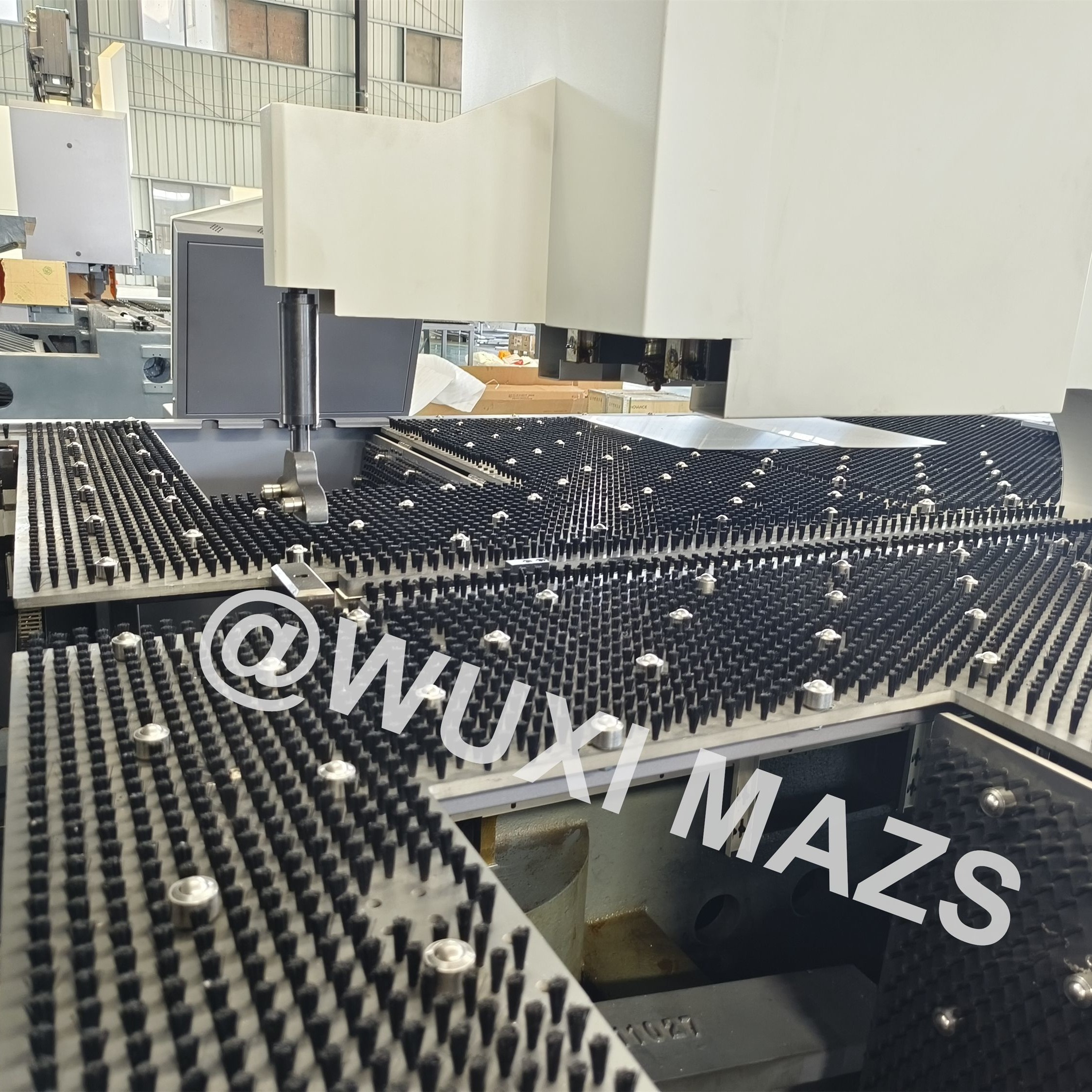 380V 77KW CNC Panel Bender Cnc Press Brake Machine Metal Sheet Folding For Automation